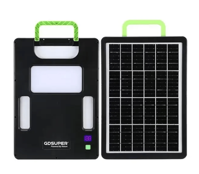 Panou solar fotovoltaic portabil cu lanterna 5000mAh GD980 putere 8W